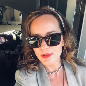 Meet your Posher, Julie